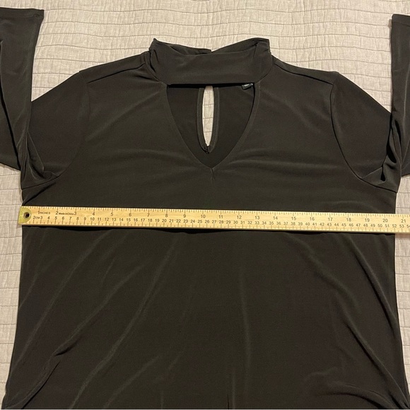 Torrid Black Studio Knit Choker Neck Top Size 0 Large 12 - Picture 7 of 14